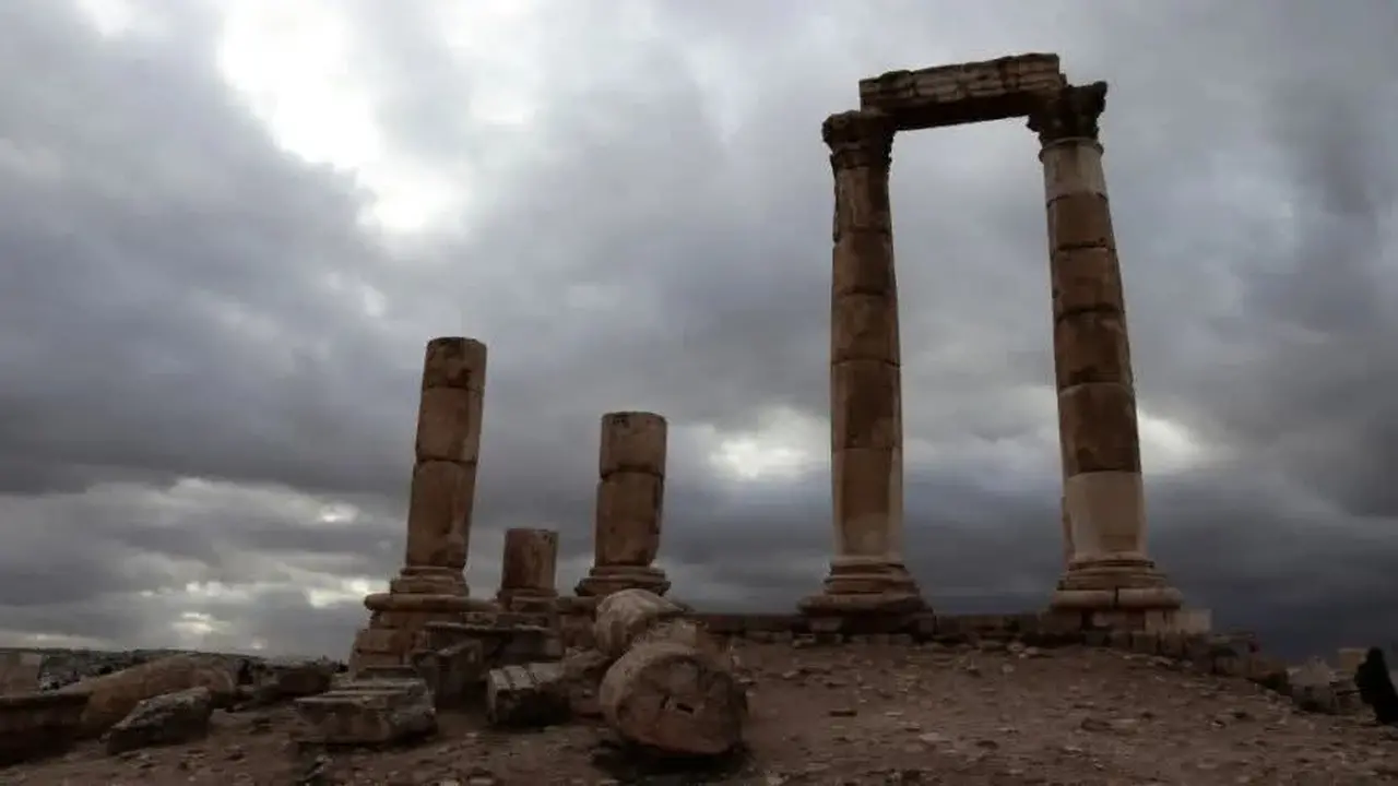 الأرصاد الجوية تتوقع طقساً بارداً نسبياً يستمر في المملكة حتى يوم الخميس المقبل